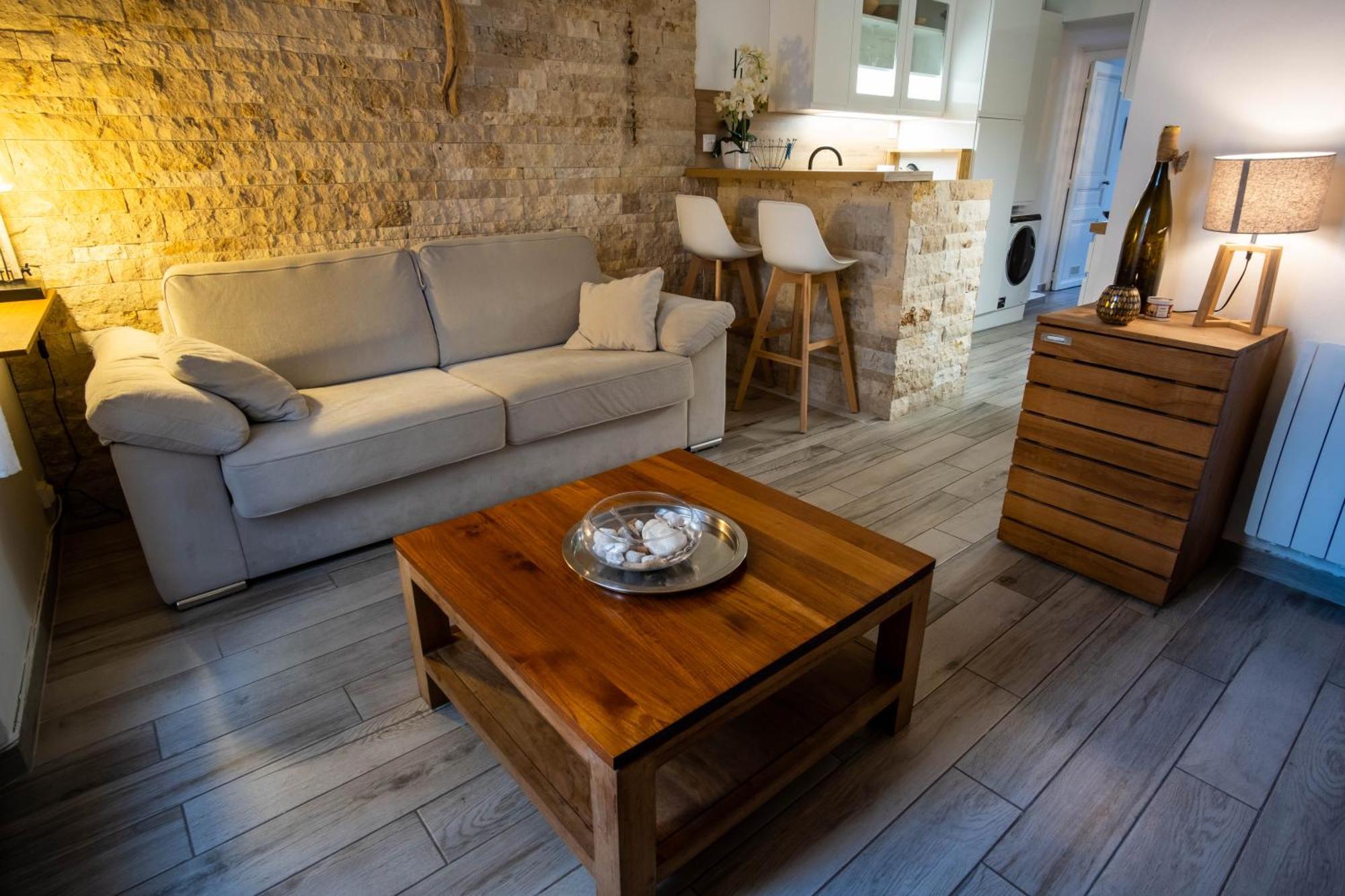 Appartement Tres Cosy Avec Cour *