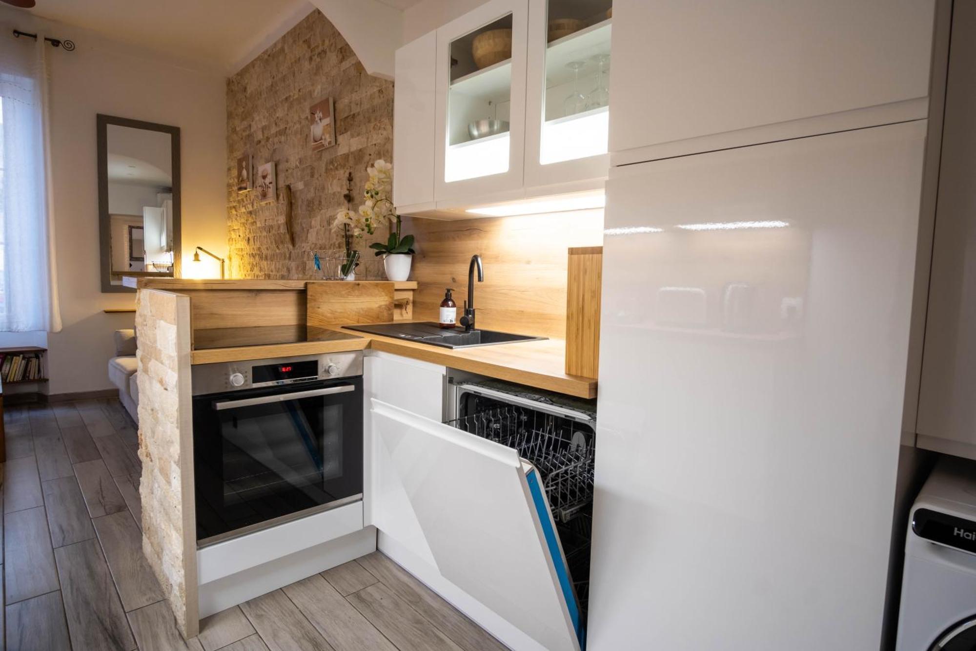 Appartement Tres Cosy Avec Cour *